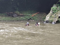 Remaja Sempat Selamatkan Adiknya Sebelum Tenggelam di Air Terjun Mengening