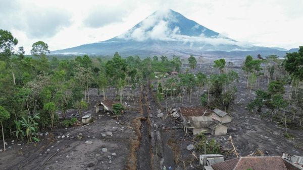 Tim Gabungan Gerak Cepat Tangani Dampak Erupsi Semeru
