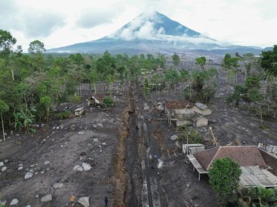 Tim Gabungan Gerak Cepat Tangani Dampak Erupsi Semeru