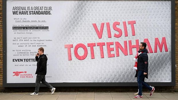 LONDON, ENGLAND - FEBRUARY 2: The Visit Rwanda sponsor on the Arsenal kit sleeve during the Premier League match between Arsenal FC and Manchester City FC at Emirates Stadium on February 2, 2025 in London, England. (Photo by Jacques Feeney/Offside/Offside via Getty Images)