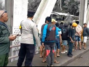Miris! Erupsi Semeru Mendadak Jadi Wisata Musibah Para Influencer