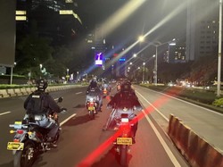 Brimob Polda Metro Bubarkan Tawuran hingga Balap Liar, Sajam Disita