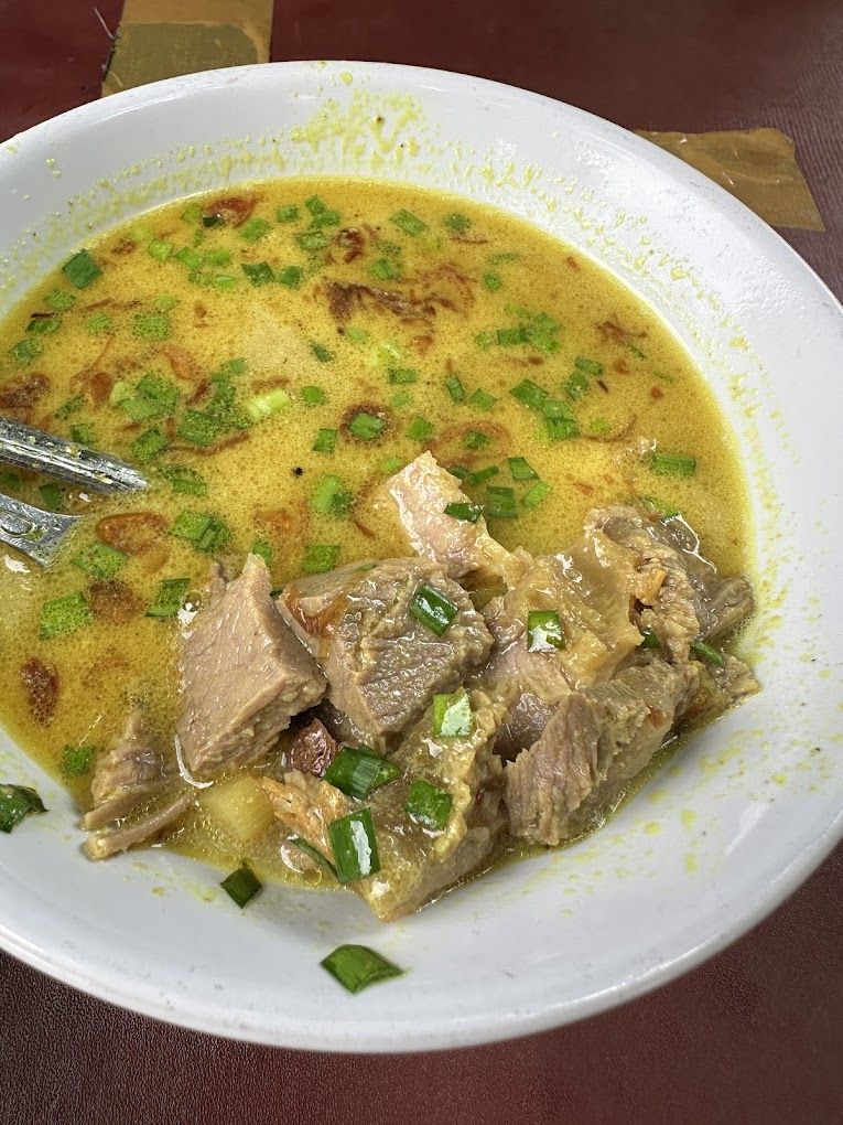 rekomendasi empal gentong di Jakarta