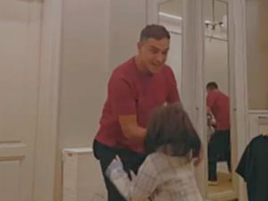 Momen Manis Hamish Daud & Zalina yang Sudah Makin Besar, Pamer Handshake Baru