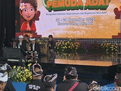 Wamenbud Giring Buka Jambore Pemuda Adat di Kintamani