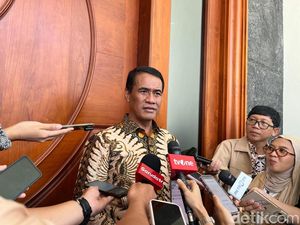 Mentan Ancam Cabut Izin 136 Kios yang Persulit Petani Beli Pupuk Subsidi
