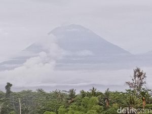 Kondisi Terbaru Gunung Semeru Hari Ini Masih Erupsi