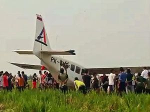 Pesawat Cessna Jatuh di Karawang, Lima Awak Selamat