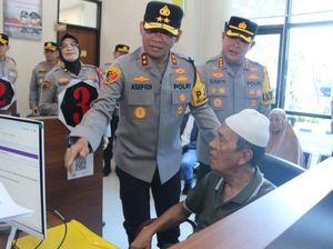 Arahan Presiden-Kapolri, Polres Jakpus Buka 12 Layanan Bantuan untuk Warga