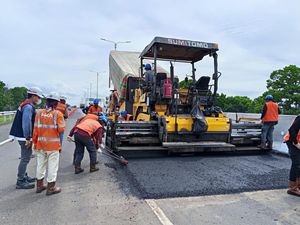 Jelang Libur Nataru, Tol Terpeka dan Tol Palindra Dirawat Intensif
