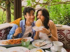 Momen Sheila Dara Kulineran Bareng Vidi Aldiano Suami Selamanya