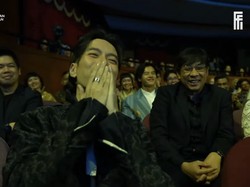 Getaran Kata Suami Saya Selamanya dari Sheila Dara Buat Vidi Berkaca-kaca