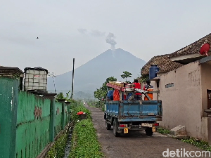 Semeru dalam Fase Erupsi Berkelanjutan, Aktivitas Vulkanis Masih Tinggi