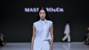 Baju Hitam-Putih Timeless dalam Koleksi 10 Tahun Masshiro&Co. di JFW 2026