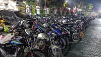 Ratusan Motor Terjaring Balap Liar Depan Stadion Kanjuruhan