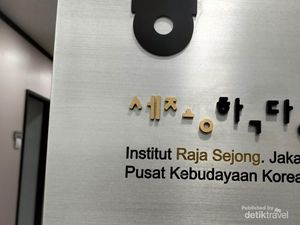 Mengenal Pusat Kebudayaan Negeri K-Pop di Area SCBD