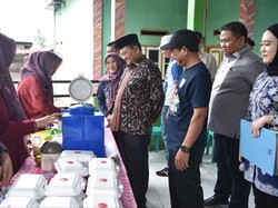 Walkot Jambi Resmikan Sekretariat RT 16 Jadi Kampung Bahagia