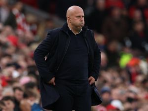 Sabar Liverpool, Jangan Buru-buru Pecat Arne Slot