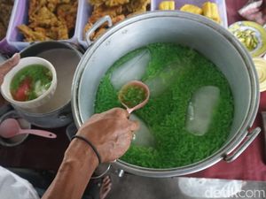 Mencicipi Dawet Ngledok yang Legendaris di Jombang, Eksis Sejak 1950