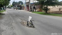 Pemkot Medan Cek soal Lubang Besar di Jalan Karya Bakti Bahayakan Pengendara