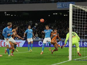 Napoli Vs Atalanta: Menang 3-1, Partenopei ke Puncak Klasemen