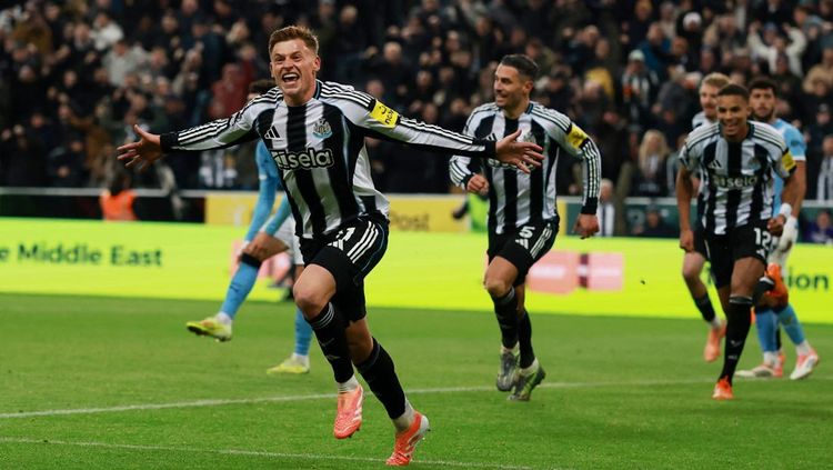 Brace Spektakuler Barnes Antar Newcastle Taklukkan Man City