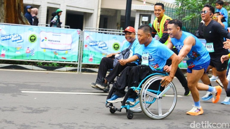 Eco Run Fest tahun ini diikuti sekitar 14.000 peserta dari berbagai kalangan.