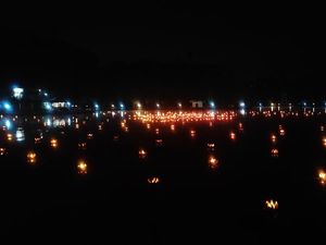 Cahaya Menari di Situ Wangi Ciamis dalam Tradisi Damar Larung