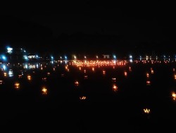 Cahaya Menari di Situ Wangi Ciamis dalam Tradisi Damar Larung