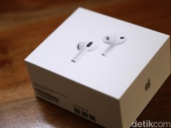 Viral Warganet Baru Sadar AirPods Dulu Dilengkapi Kabel Charger