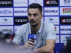 Pelatih Persita Marah Gol Indah Hokky Caraka Dianulir