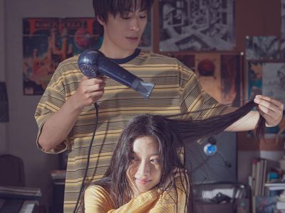 Chemistry Hangat Moon Ka Young & Koo Kyo Hwan di Once We Were Us