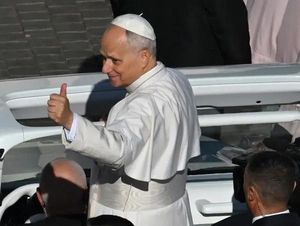 Paus Leo ke Turki-Lebanon, Kunjungan Luar Negeri Pertama