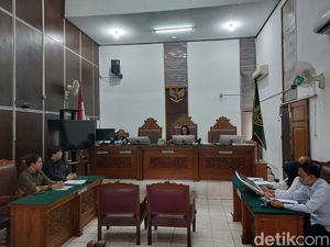 Paulus Tannos Ngaku Kewarganegaraan Ganda, Minta Status Tersangka Dibatalkan