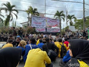 Mahasiswa Kalsel Protes Masalah Motor Brebet Diduga Akibat BBM Campur Etanol