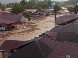 34 Orang Luka-luka Akibat Banjir Bandang di Batang Toru Tapsel