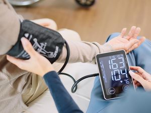 Pelajari Kebiasaan Makan Siang yang Bisa Turunkan Risiko Hipertensi