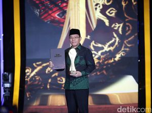 Mardiono Dianugerahi Tokoh Penguatan Ekonomi Umat: Mimpi Kecil Ternyata Bermanfaat