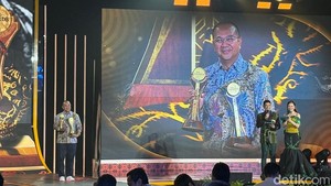 PAM Jaya Raih Penghargaan Akselerator Peningkatan Pelayanan Air Bersih Perkotaan