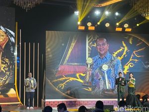 PAM Jaya Raih Penghargaan Akselerator Peningkatan Pelayanan Air Bersih Perkotaan