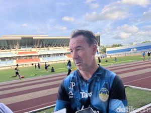 Van Gastel Jawab Rumor PSIM Jogja Lirik Ivar Jenner