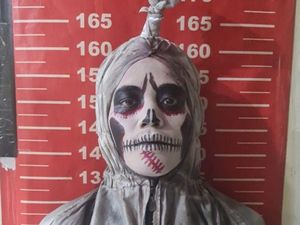 Bikin Emak-emak Ketakutan, 3 Pengamen Berkostum Pocong Diamankan