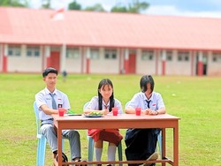 Uniknya Perayaan Hari Guru di Krayan, Siswa Gantian Menilai Guru