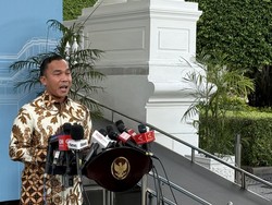 Prabowo Akan Beri Penyuluh KB Motor Listrik untuk Mudahkan Tugas