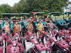 Pertanian Indramayu Dapat Dukungan Alsintan dari Kementan