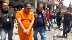 Anggi Bius-Cekik Guru SD hingga Tewas Lalu Buang Mayat di Hutan Brebes