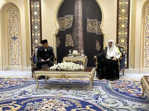 Ketua MPR Muzani Sambangi Kantor Liga Muslim Dunia di Saudi, Disambut Sekjen