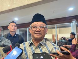 Video Kebijakan Ujian Sekolah di Daerah Bencana Sumatera Diserahkan ke Pemda