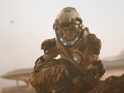 Pelangi di Mars: Film Anak Berbalut Teknologi Hybrid dan Kisah Futuristik