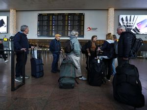 Pemogokan Tiga Hari Berakhir, Penumpang Terlantar di Bandara Brussels
